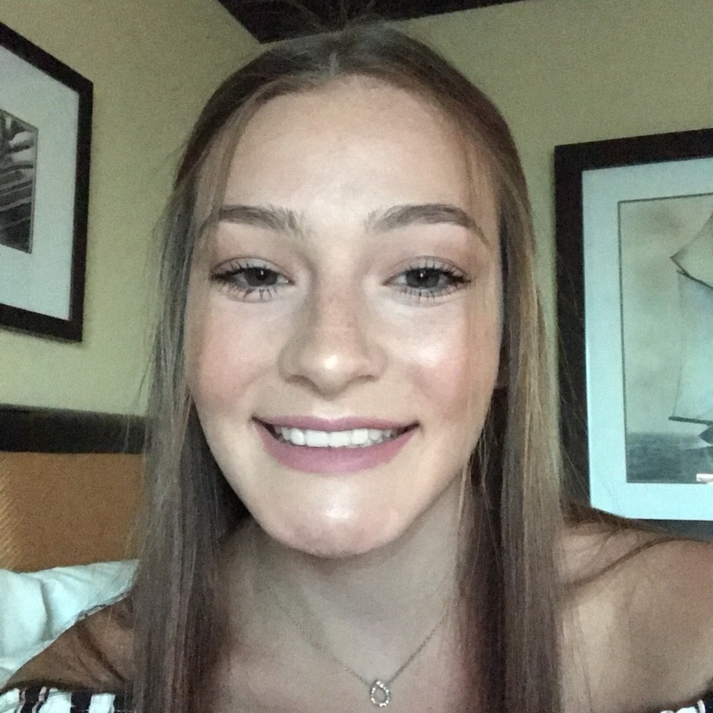 Meet your Posher, Emily